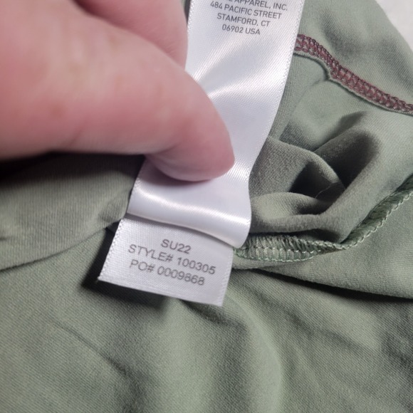 Rhone Reign Short Sleeve Training Tee Sage Green Mens Size Medium 100305 SU22 - Picture 8 of 11